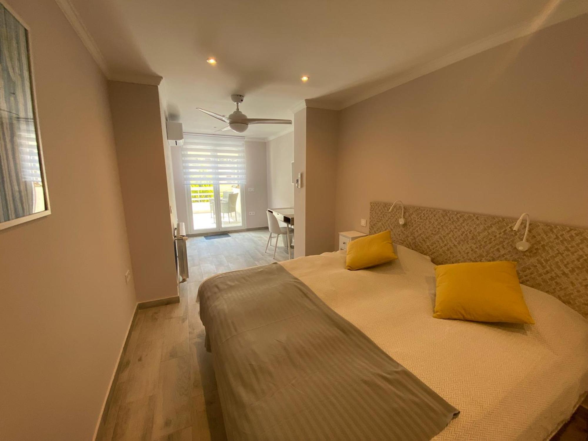Apartamento Al Parque Marbella, Cerca De Mar Y Centro De Marbella Bagian luar foto